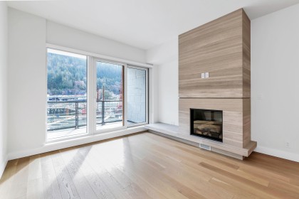 Photo 9 at 305 - 6707 Nelson Avenue, Horseshoe Bay WV, West Vancouver