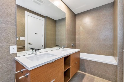 Photo 14 at 305 - 6707 Nelson Avenue, Horseshoe Bay WV, West Vancouver