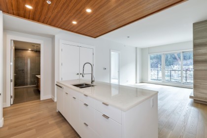 Photo 4 at 305 - 6707 Nelson Avenue, Horseshoe Bay WV, West Vancouver