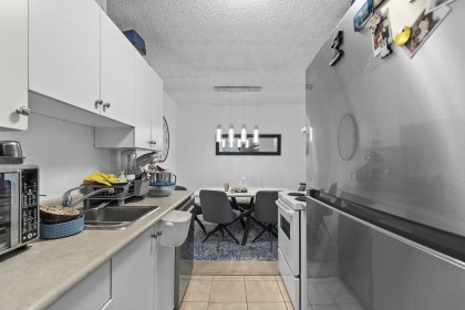 Photo 17 at 1118 - 2012 Fullerton Avenue, Pemberton NV, North Vancouver