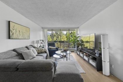Photo 5 at 1118 - 2012 Fullerton Avenue, Pemberton NV, North Vancouver