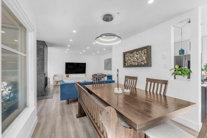 Photo 9 at 8 - 2425 Edgemont Boulevard, Mosquito Creek, North Vancouver