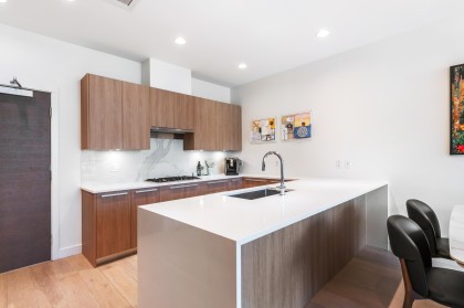 Photo 10 at 2765 Mountain Highway, Lynn Valley, North Vancouver