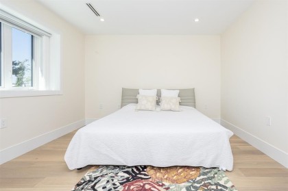 Photo 14 at 1470 W 57th Avenue, South Granville, Vancouver West
