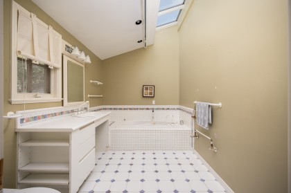 Photo 23 at 888 Pyrford Road, British Properties, West Vancouver