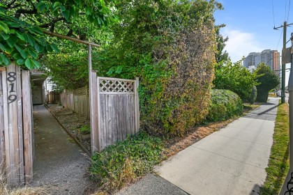 Photo 28 at 819 W 70th Avenue, Marpole, Vancouver West