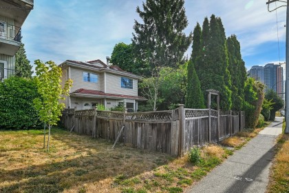 Photo 30 at 819 W 70th Avenue, Marpole, Vancouver West