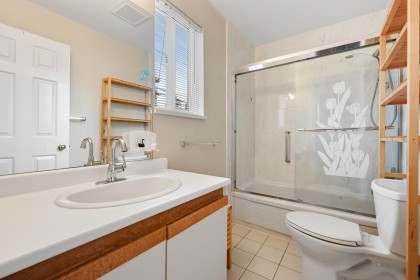 Photo 14 at 819 W 70th Avenue, Marpole, Vancouver West
