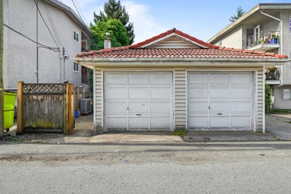 Photo 25 at 819 W 70th Avenue, Marpole, Vancouver West