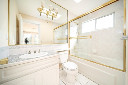 Photo 17 at 2039 W 62 Avenue, S.W. Marine, Vancouver West