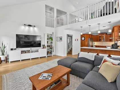 Photo 8 at 1074 Kilmer Road, Lynn Valley, North Vancouver