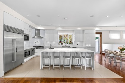 Photo 13 at 388 Hidhurst Place, British Properties, West Vancouver