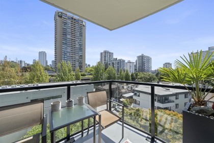 Photo 5 at 502 - 1838 Nelson Street, Vancouver West