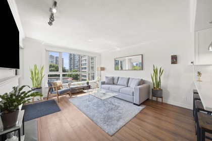 Photo 4 at 502 - 1838 Nelson Street, Vancouver West
