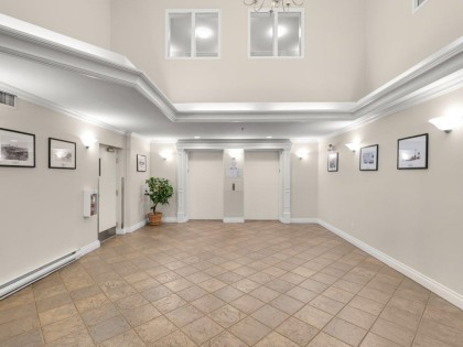 Photo 2 at 413 - 128 W 8th Street, Central Lonsdale, North Vancouver