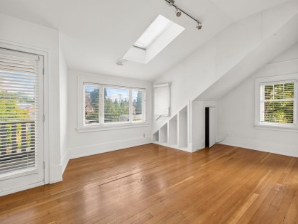 Photo 7 at 4606 W 11th Avenue, Point Grey, Vancouver West