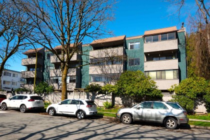 Photo 3 at 405 - 8775 Cartier Street, Marpole, Vancouver West