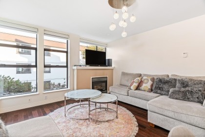 Photo 5 at 411 - 345 Lonsdale Avenue, North Vancouver