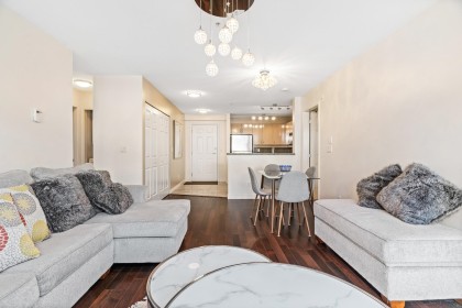 Photo 11 at 411 - 345 Lonsdale Avenue, North Vancouver