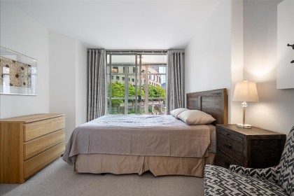 Photo 16 at 701 - 819 Hamilton Street, Downtown VW, Vancouver West