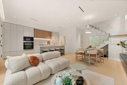 Photo 2 at 1 - 2926 W 12th Avenue, Kitsilano, Vancouver West
