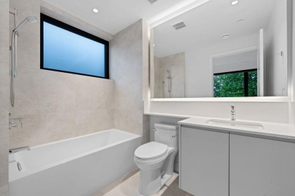 Photo 9 at 1 - 2926 W 12th Avenue, Kitsilano, Vancouver West