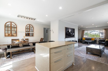 Photo 10 at 2333 Kirkstone Road, North Vancouver