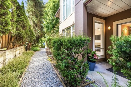 Photo 14 at 206 - 678 W Queens Road, Delbrook, North Vancouver