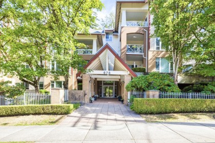 Photo 39 at 206 - 678 W Queens Road, Delbrook, North Vancouver