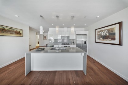 Photo 6 at 203 - 2095 W 44th Avenue, Vancouver West