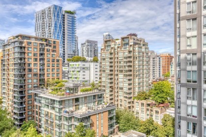 Photo 17 at 1408 - 1001 Homer Street, Yaletown, Vancouver West