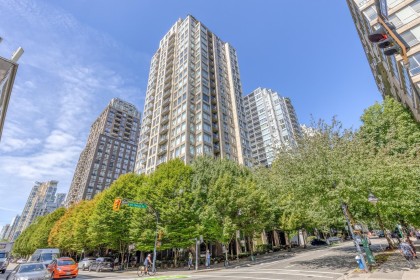 Photo 1 at 1408 - 1001 Homer Street, Yaletown, Vancouver West