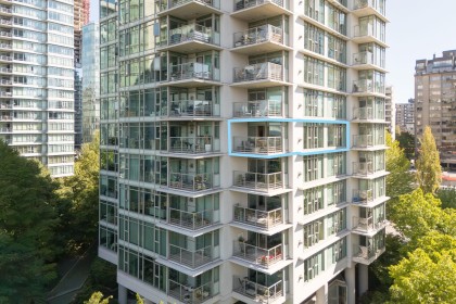 Photo 18 at 603 - 1680 Bayshore Drive, Coal Harbour, Vancouver West