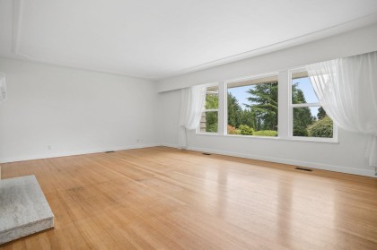 Photo 7 at 1211 Chartwell Drive, Chartwell, West Vancouver