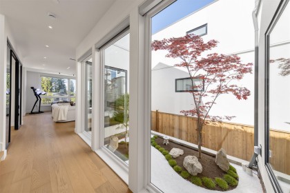 Photo 17 at 840 E 14th Street, North Vancouver