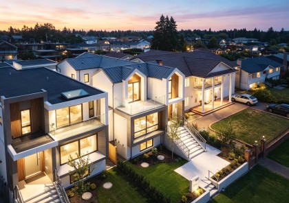Photo 3 at 840 E 14th Street, North Vancouver