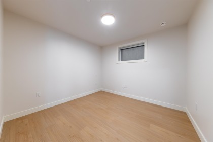 Photo 38 at 840 E 14th Street, North Vancouver