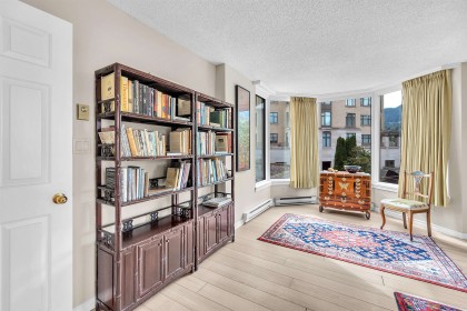 Photo 17 at 103 - 2280 Bellevue Avenue, Dundarave, West Vancouver