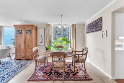 Photo 10 at 103 - 2280 Bellevue Avenue, Dundarave, West Vancouver