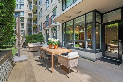 Photo 6 at 113 - 4685 Valley Drive, Vancouver West