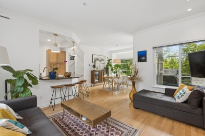 Photo 1 at 9 - 3175 Baird Road, Lynn Valley, North Vancouver