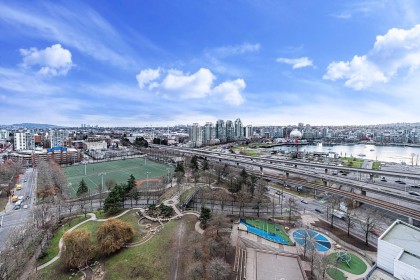 Photo 4 at 2209 - 58 Keefer Place, Downtown VW, Vancouver West