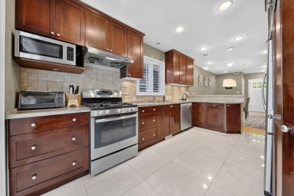 Photo 13 at 4549 W 12th Avenue, Vancouver West