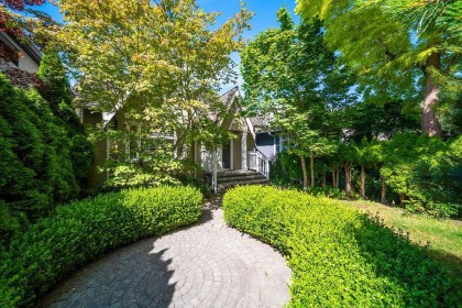 Photo 3 at 4549 W 12th Avenue, Vancouver West