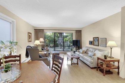 Photo 9 at 104 - 1424 Walnut Street, Vancouver West