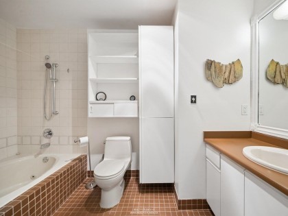 Photo 6 at 2419 W 1st Avenue, Kitsilano, Vancouver West