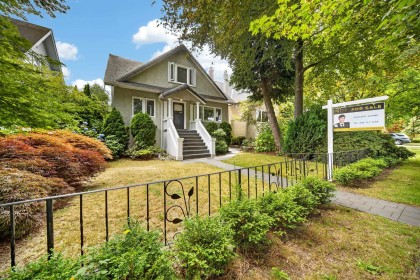Photo 1 at 3884 W 20th Avenue, Dunbar, Vancouver West