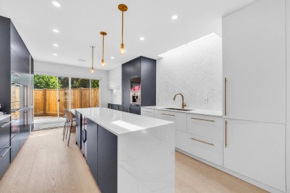 Photo 6 at 265 E Keith Road, Lower Lonsdale, North Vancouver