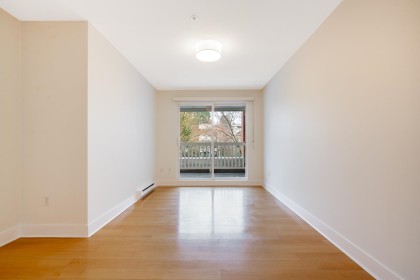 Photo 13 at 203 - 1858 W 5th Avenue, Kitsilano, Vancouver West