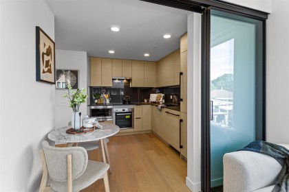 Photo 6 at 307 - 8120 Oak Street, Marpole, Vancouver West